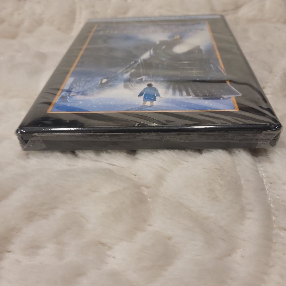 The Polar Express Full Screen DVD Edition Christmas Holiday Trains New Sealed - Picture 6 of 6